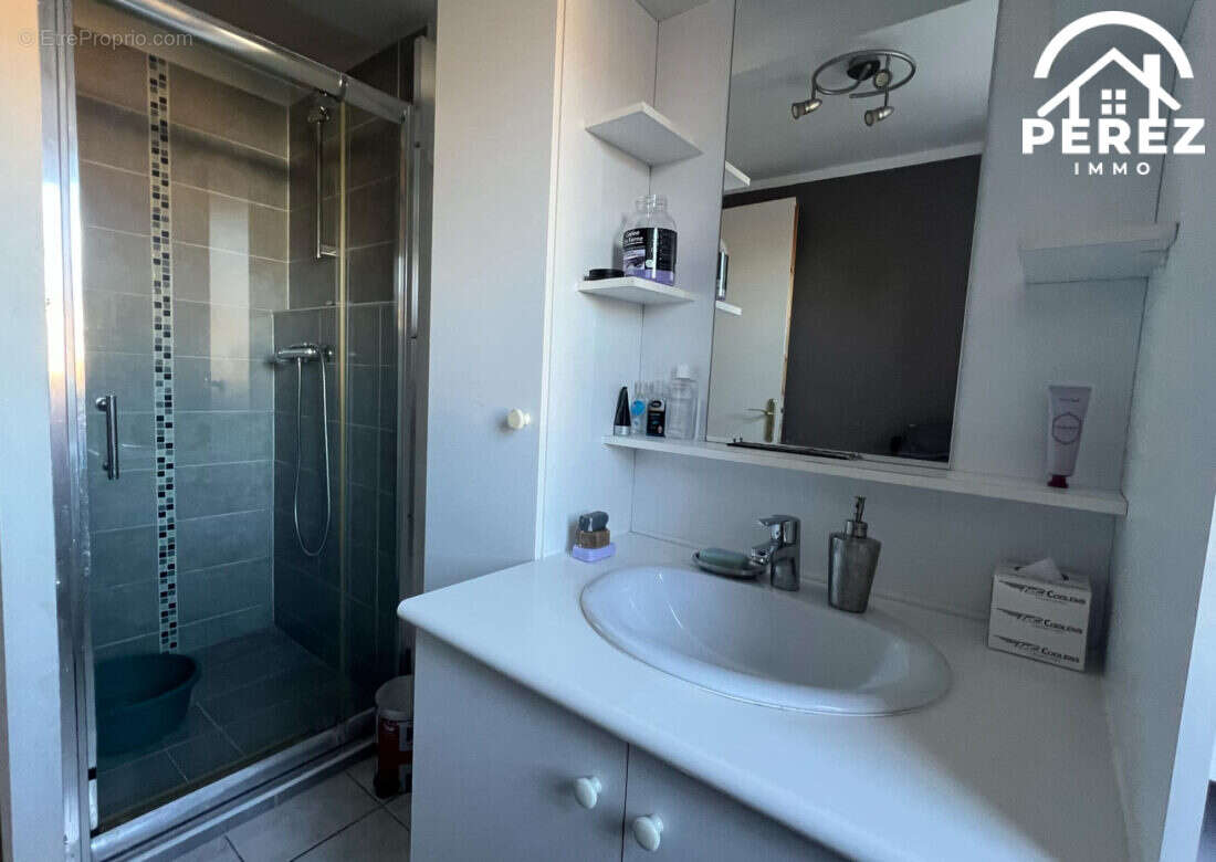 Maison à NEUVILLE-EN-FERRAIN