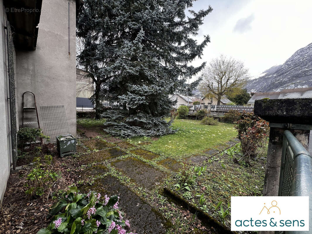 Appartement à SAINT-JEAN-DE-MAURIENNE