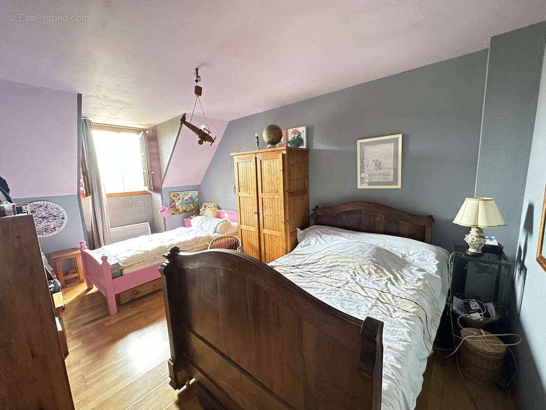 Maison à THORIGNY-SUR-MARNE