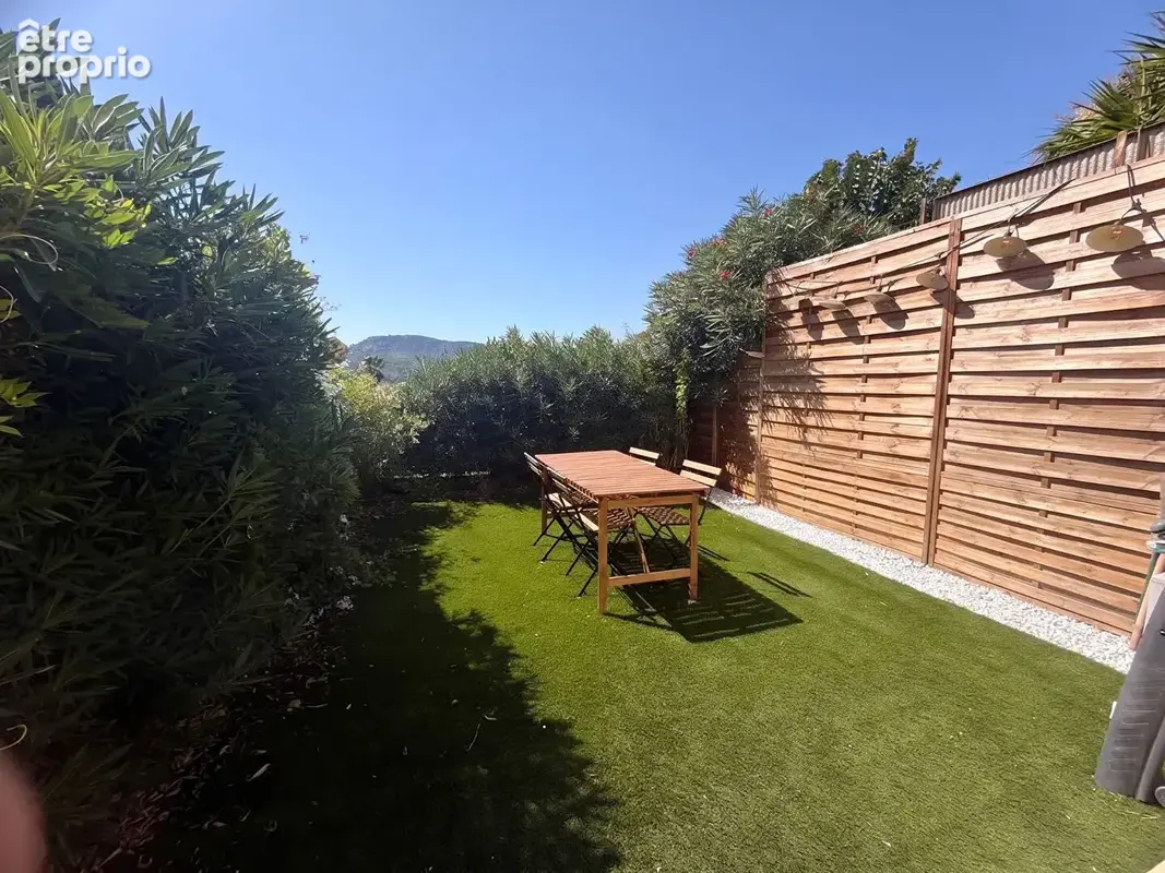 Appartement d'exception au coeur de Hyères -Palais des Îles d'Or - 3 pièces et jardin privatif - photo 3
