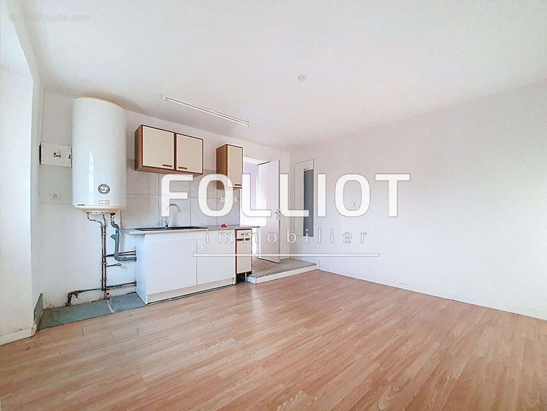 Maison à LA HAYE-DU-PUITS