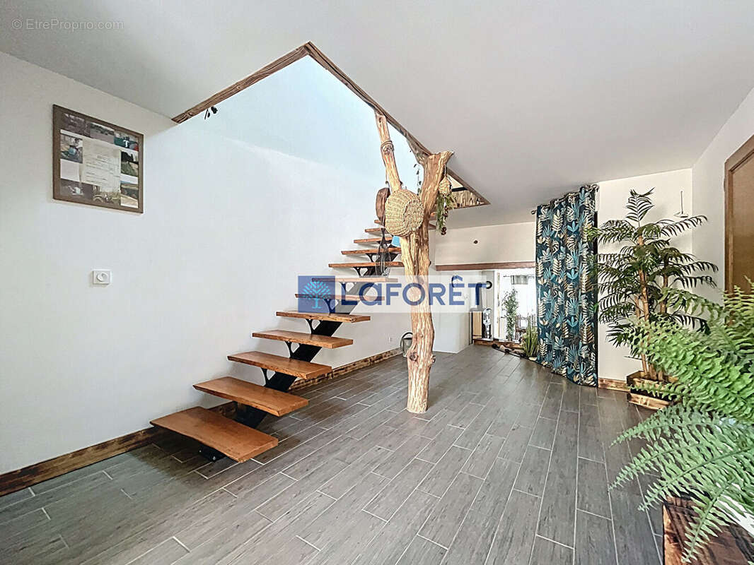 Maison à MUSSEY-SUR-MARNE