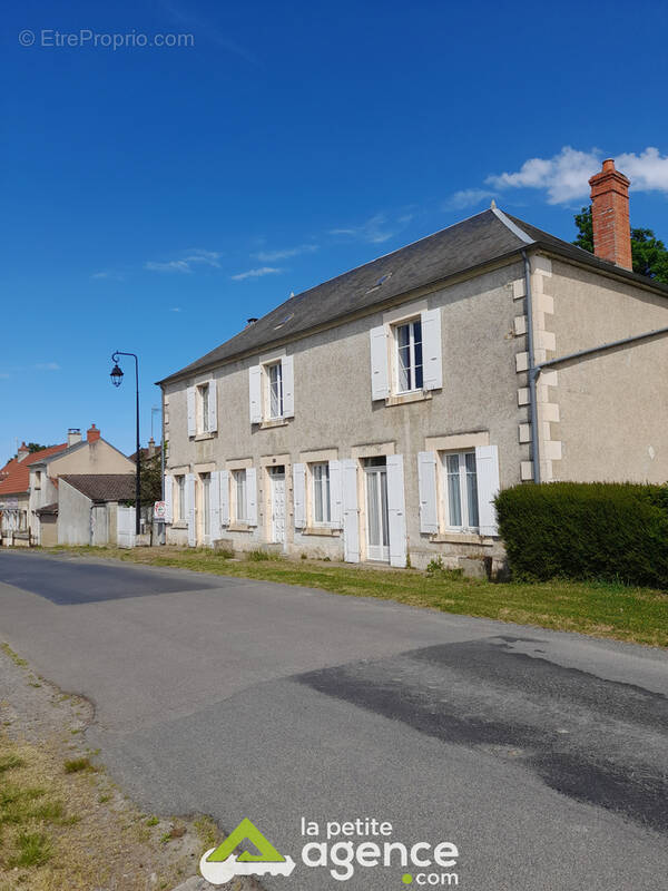 Maison à ARPHEUILLES