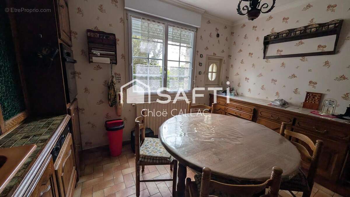 Maison 143 m² à Callac  - photo 6
