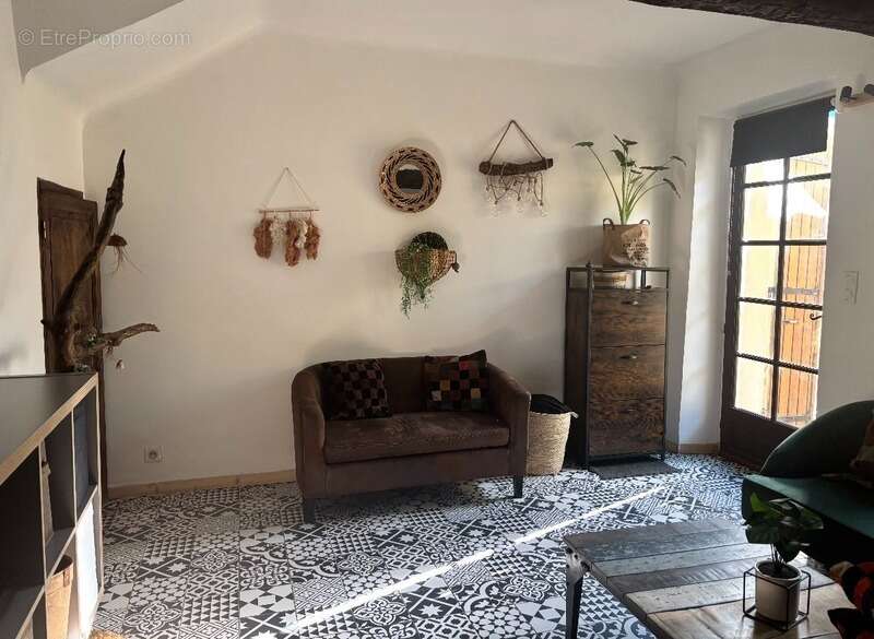 Maison à MALLEMORT