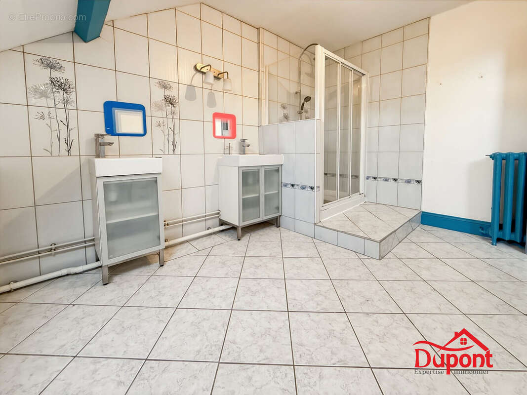 Maison 250 m² à Charleville-Mezieres  - photo 5