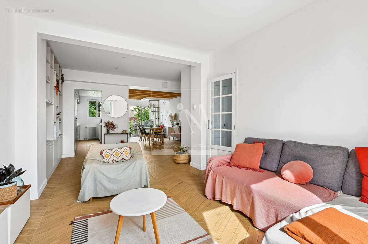 Maison à NANTERRE