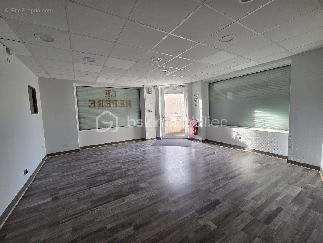Opportunité exceptionnelle au cœur de Saint-Secondin – Immeuble mixte commerce & habitation - photo 6