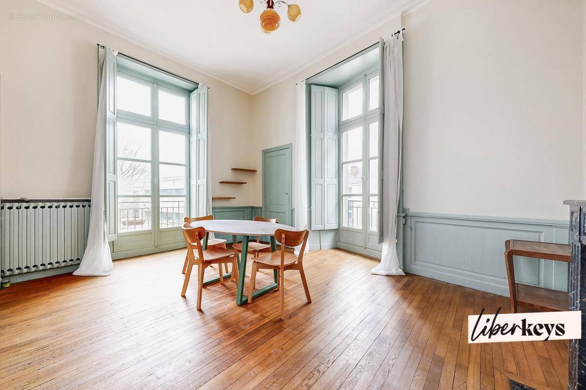 Appartement à NANTES