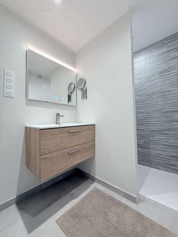 Appartement à PEZENAS