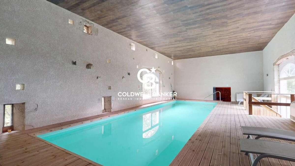 Maison à MONTESQUIEU