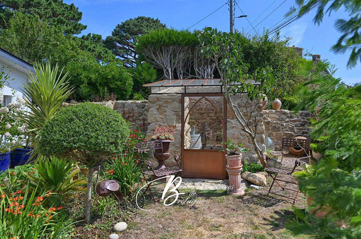 A vendre demeure de charme en bord de mer Penvénan - photo 3