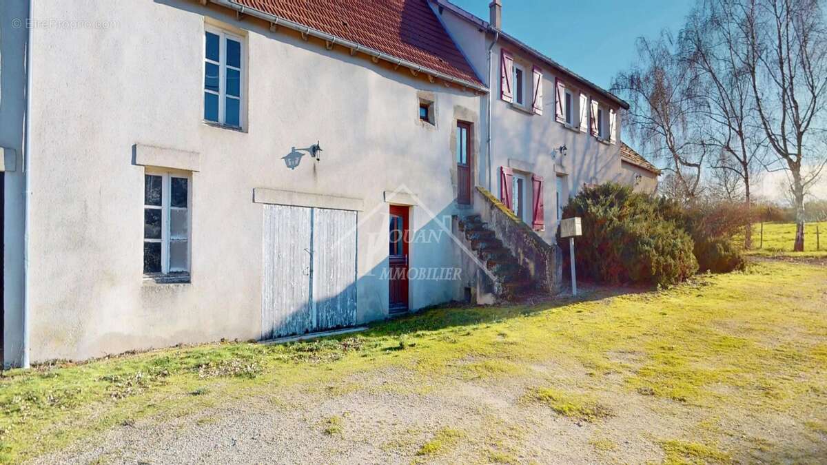Maison à BOURBON-L'ARCHAMBAULT