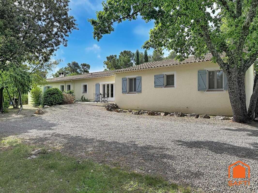 Photo 2 - Maison à AUPS