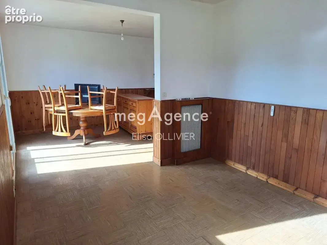 Maison 2 chambres avec garage et ateliers - photo 2
