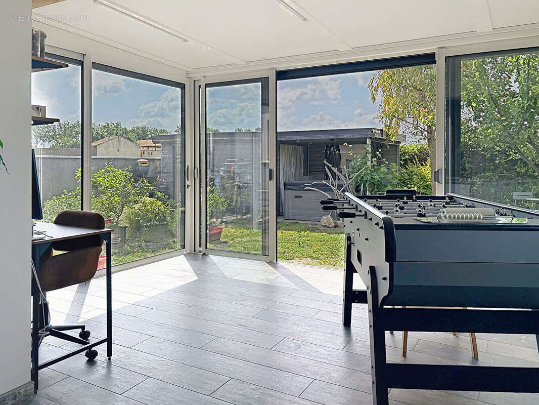 CANET-D'AUDE Charmante villa 3 faces - 5 pieces avec studio indépendant, véranda et jacuzzi - photo 7