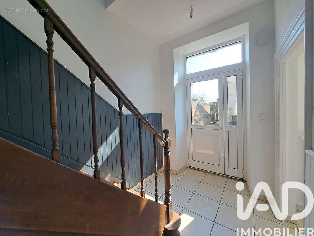 Maison 96 m² à Saint-Jacques-De-Thouars  - photo 3