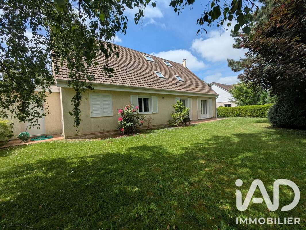 Photo 2 - Maison à GIF-SUR-YVETTE