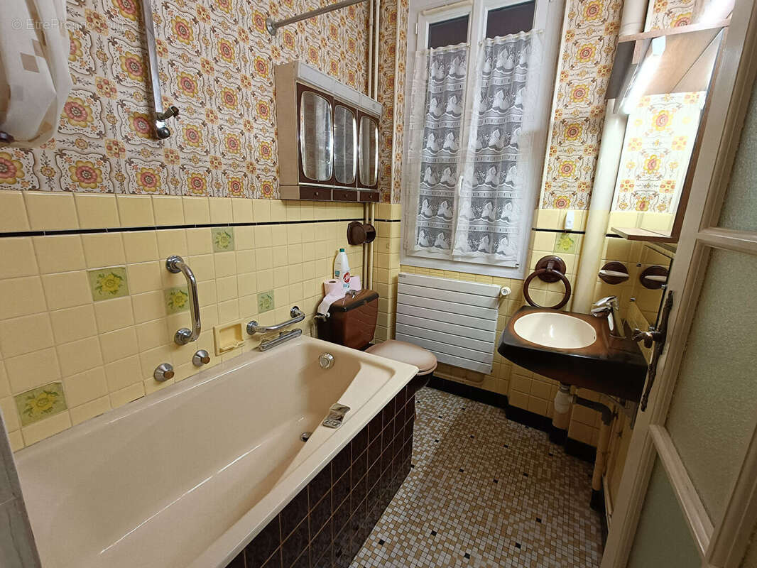 Maison à ETAMPES
