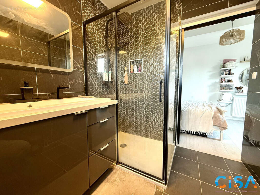 Maison à NEUILLY-EN-THELLE