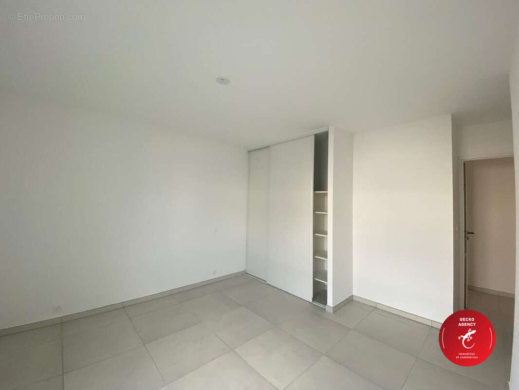 Appartement 83 m² à Saint-Raphael  - photo 9