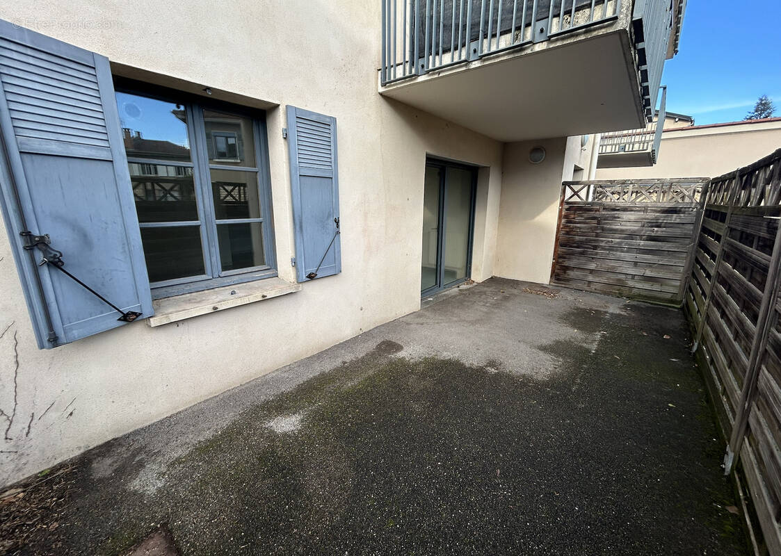 Appartement à ANSE