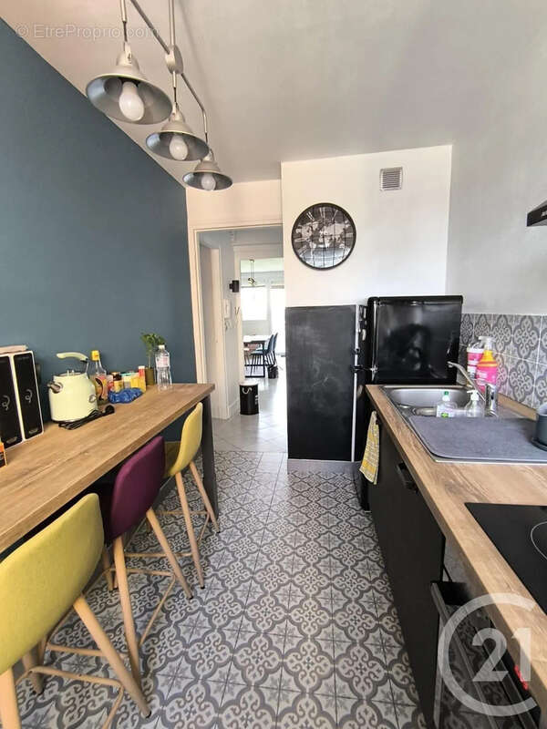 Appartement 80 m² à Saint-Quentin  - photo 2