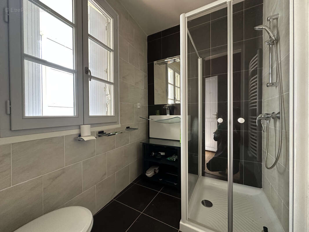 Appartement à BARBEZIEUX-SAINT-HILAIRE