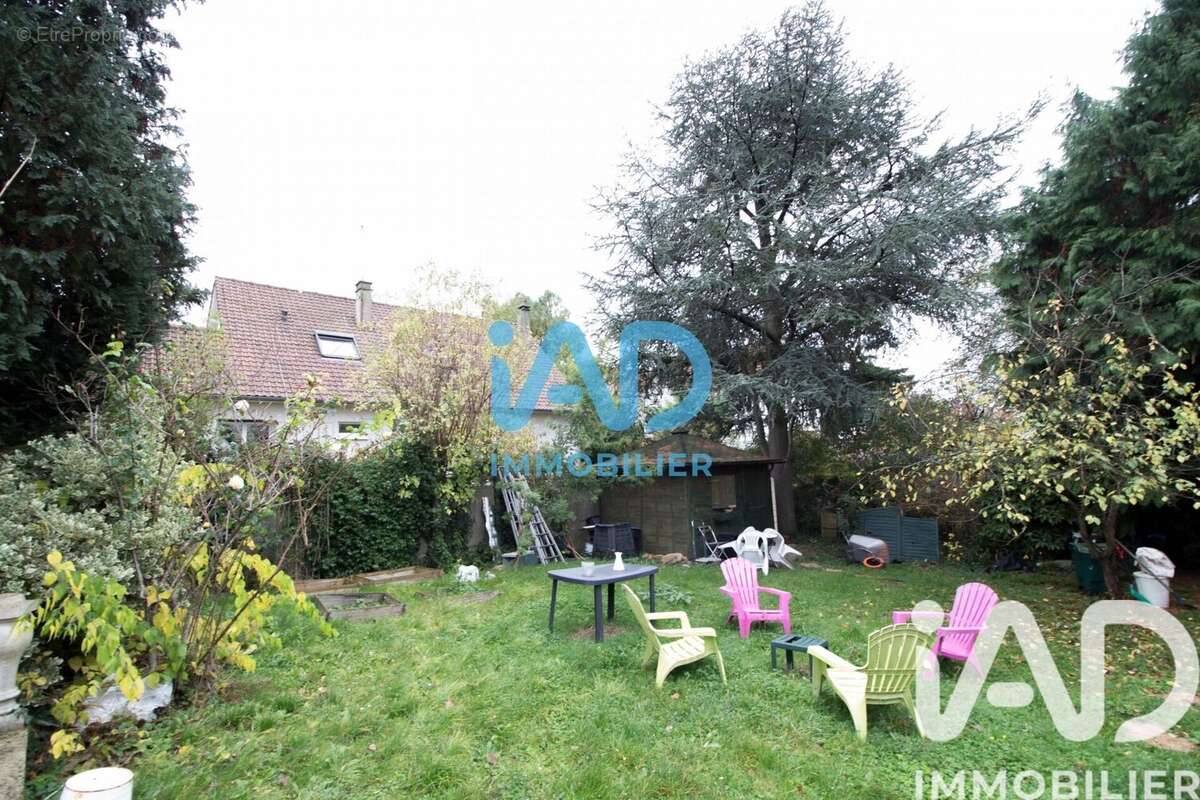 Photo 2 - Terrain à BOURG-LA-REINE