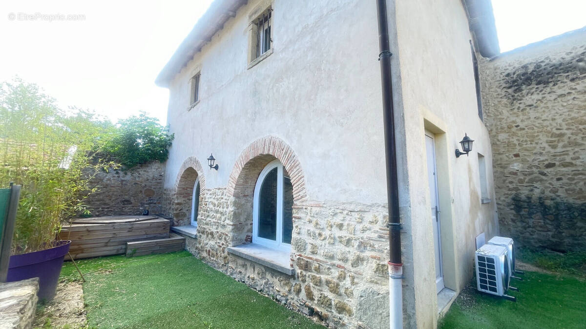 Maison à CHONAS-L'AMBALLAN