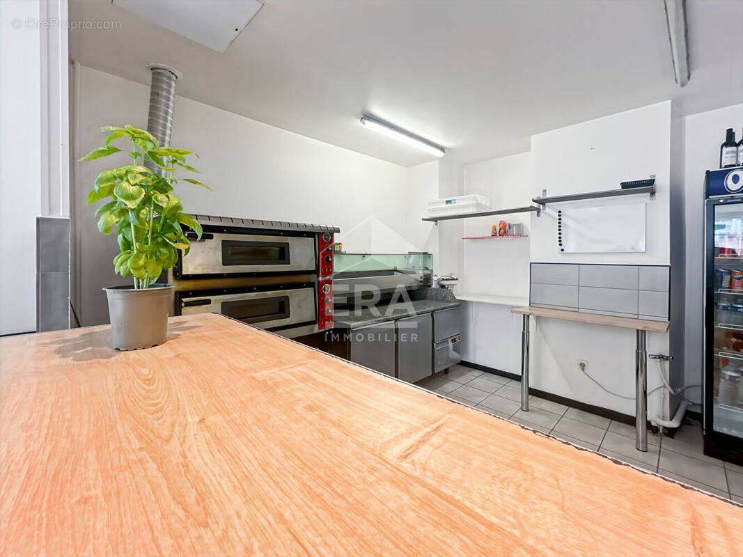 Autre à MARSEILLE-4E