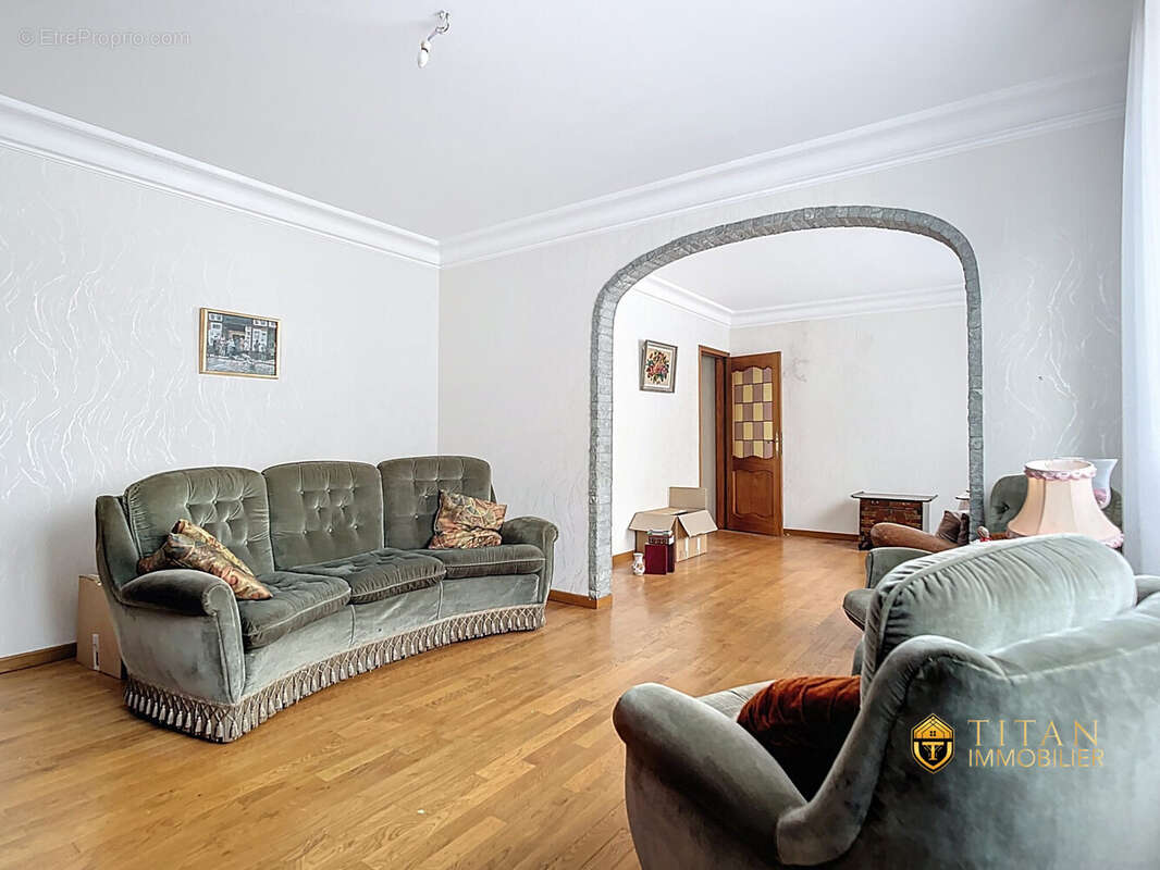  Maison mitoyenne de 106 m² avec un extérieur à Dunkerque (59430) - Maison à FORT-MARDYCK