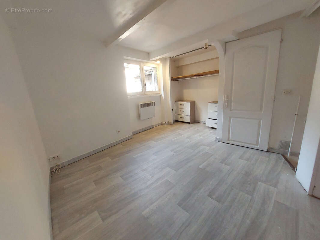 Appartement à BREIL-SUR-ROYA