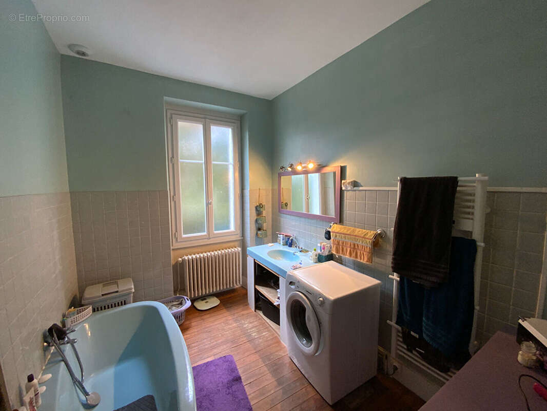 Maison à TOULON-SUR-ARROUX