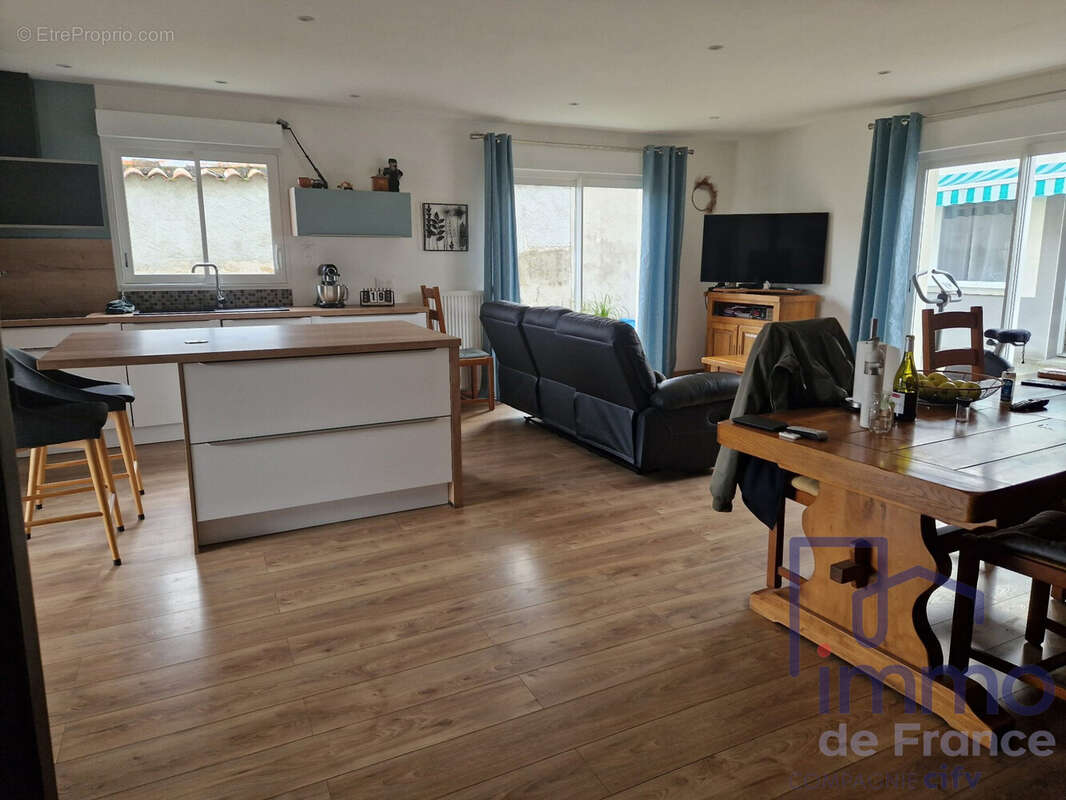 Maison 120 m² à Montbrison  - photo 5