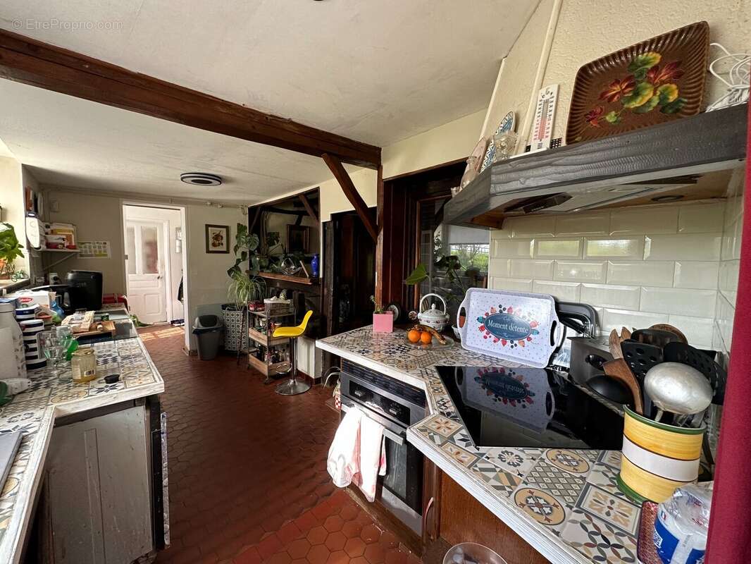 Maison à L'ABERGEMENT-SAINTE-COLOMBE