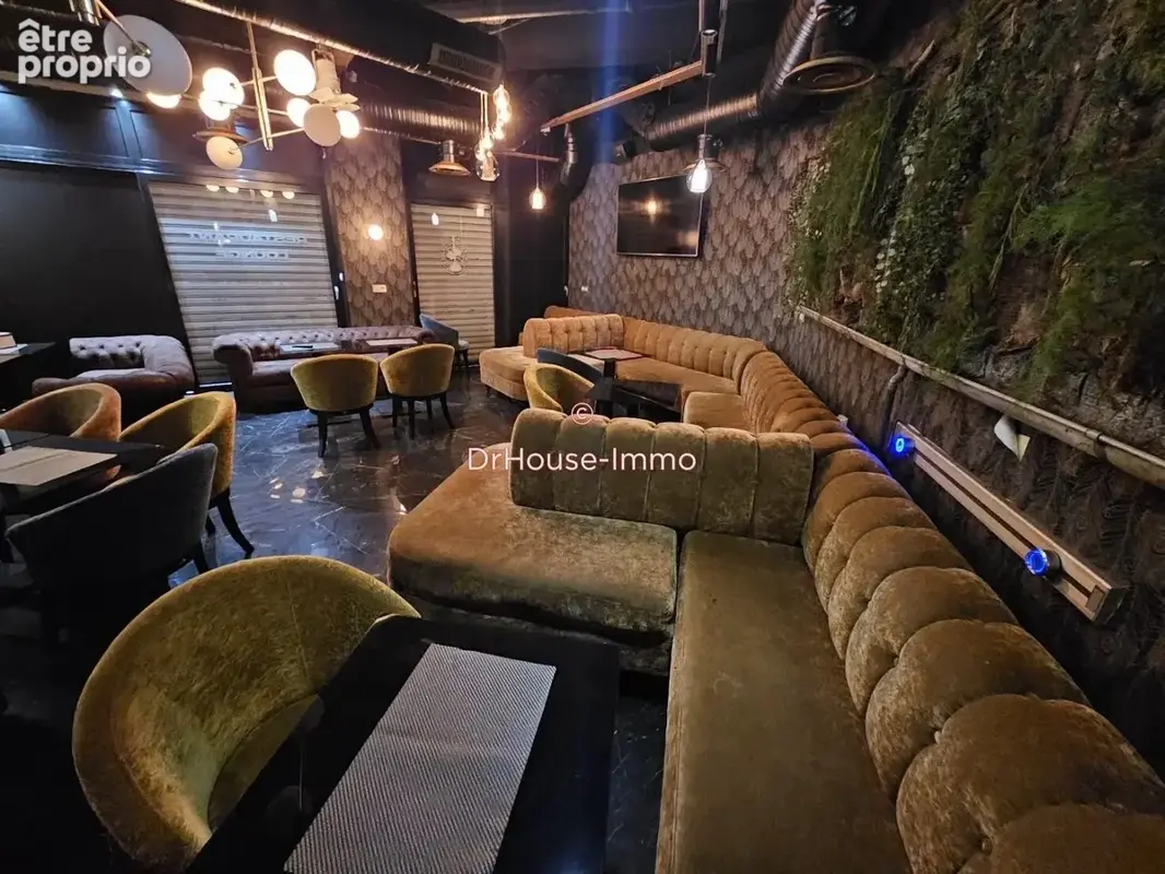 Commerce 97 m² à vendre à Paris-18e (75018) - photo 42