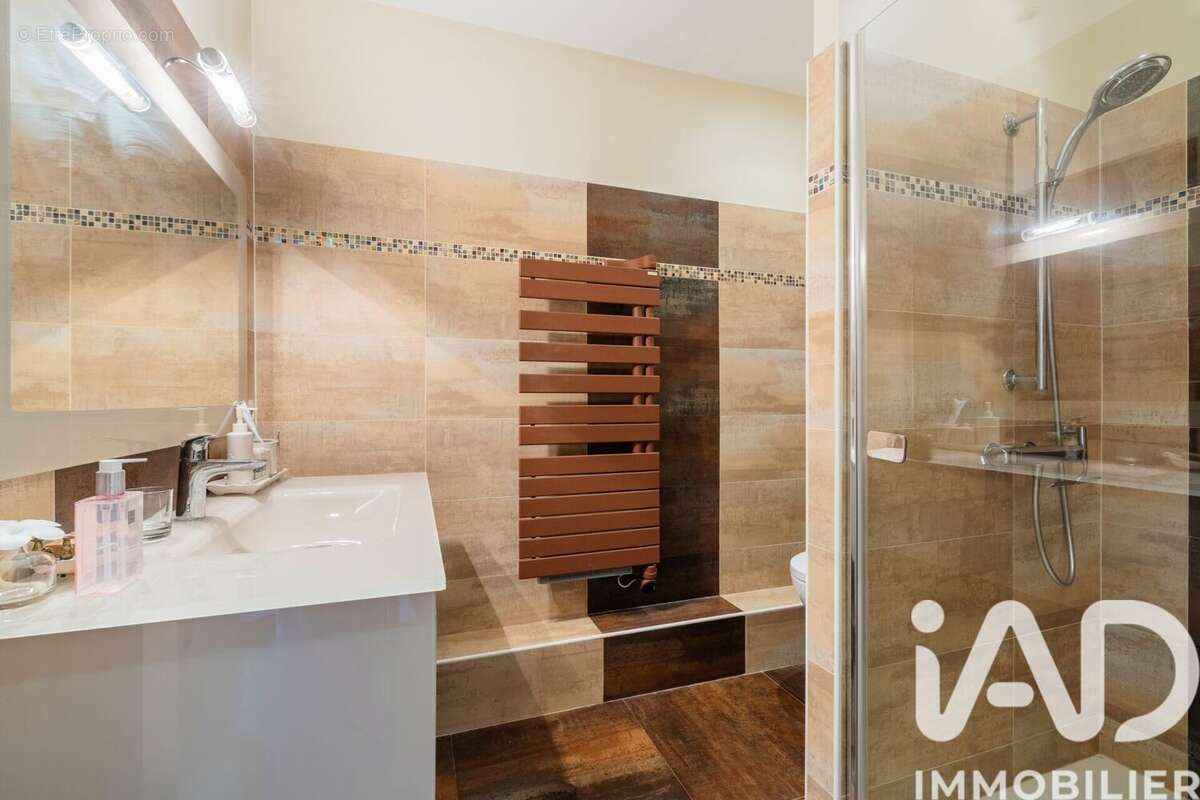 Photo 7 - Appartement à LA ROCHELLE