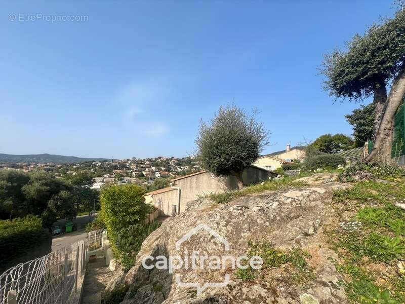 Maison à LE LAVANDOU