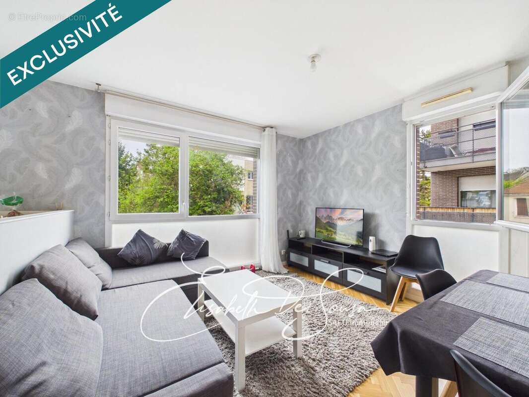 Photo 2 - Appartement à VITRY-SUR-SEINE