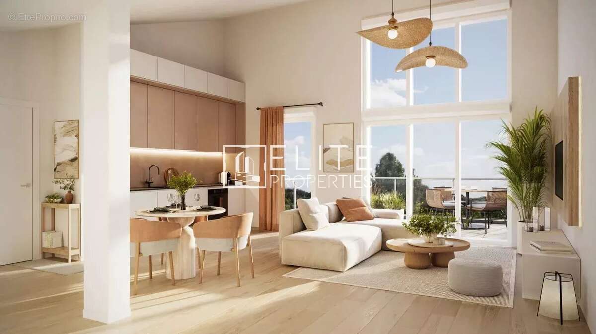 Appartement à CHATEAUNEUF-GRASSE