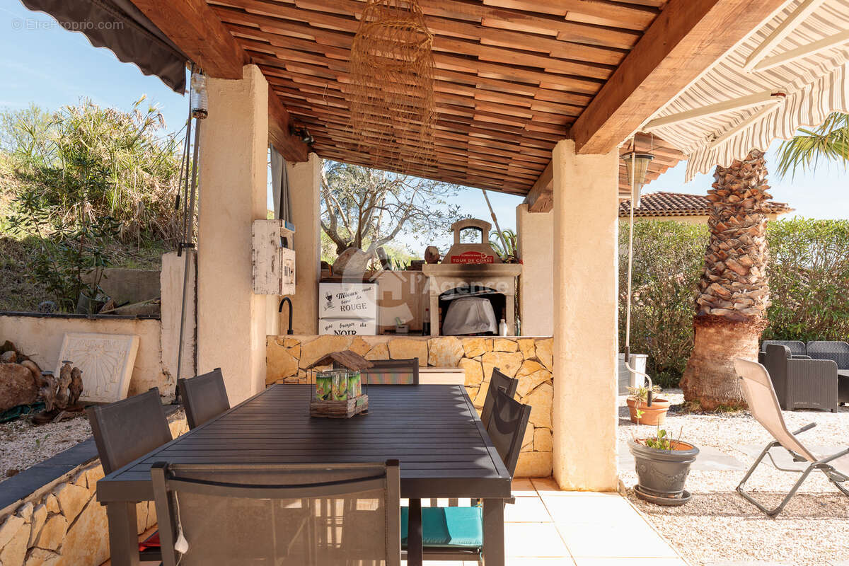 Maison à PEGOMAS