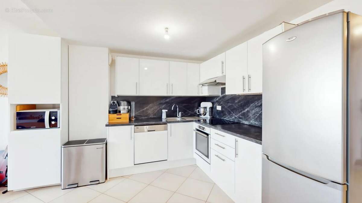 Appartement à SARTROUVILLE