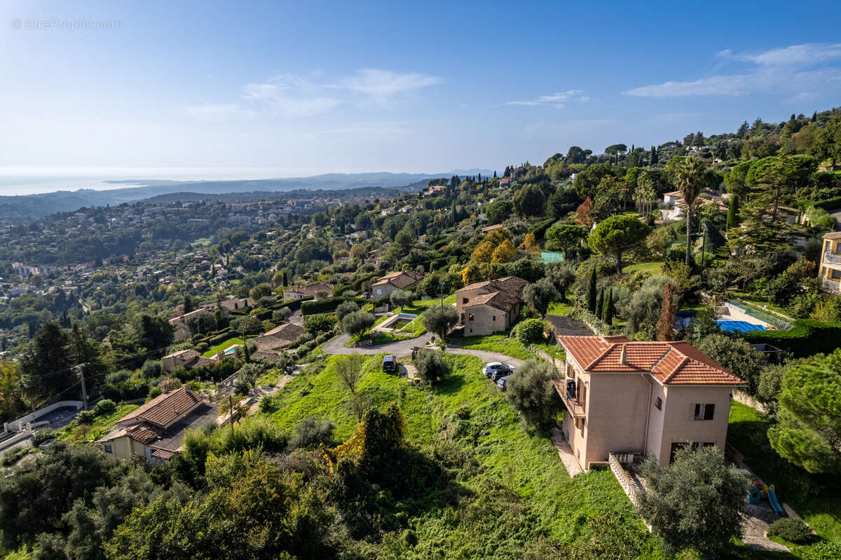 Maison à VENCE
