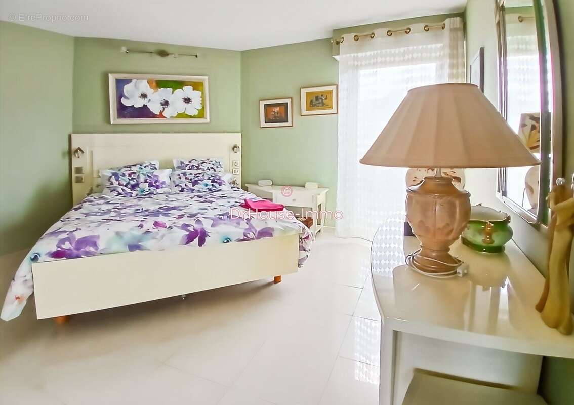 Appartement à ROSNY-SOUS-BOIS