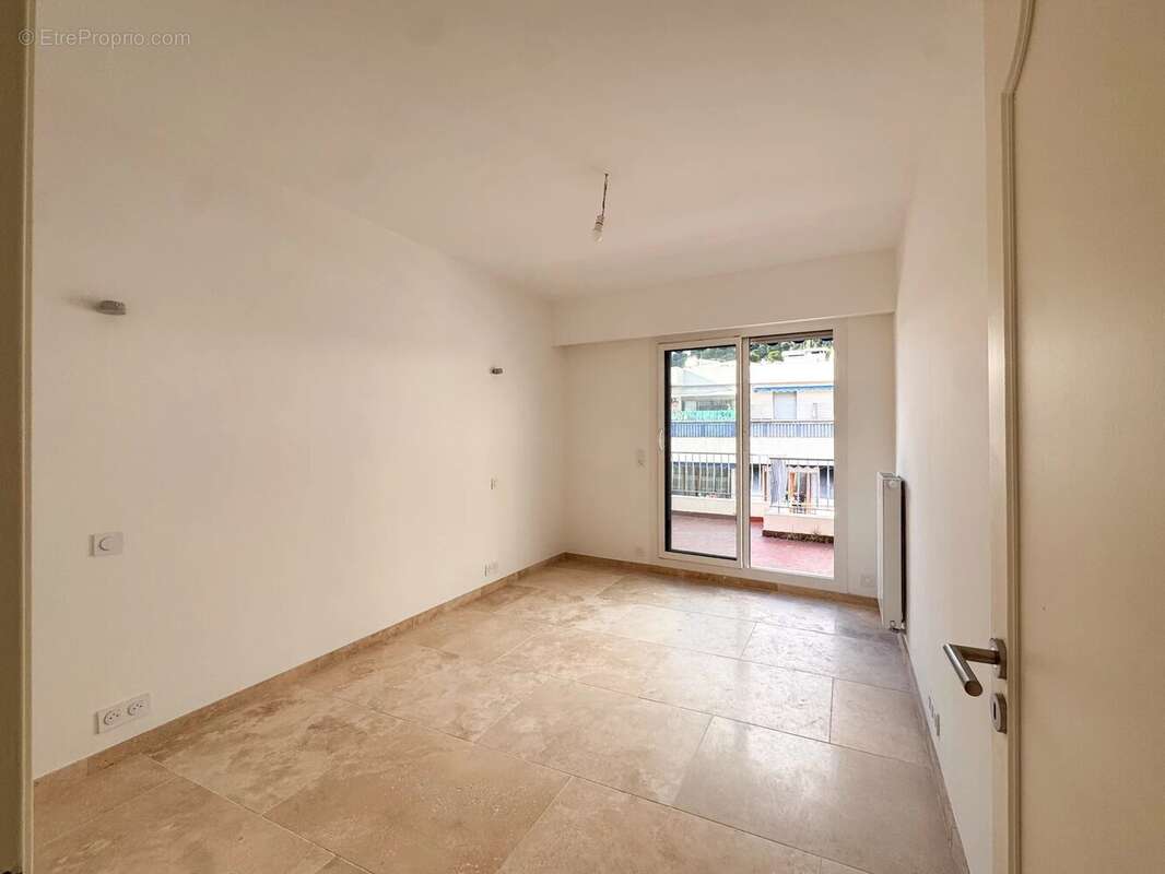 Appartement à BEAULIEU-SUR-MER