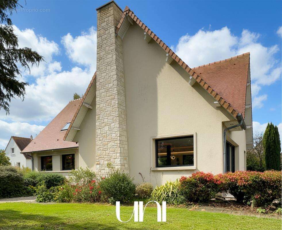 Maison à SAINT-CONTEST