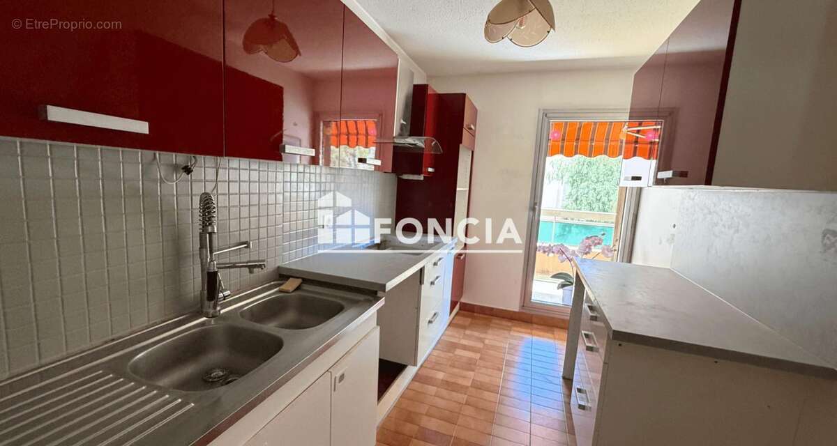 Appartement à HYERES