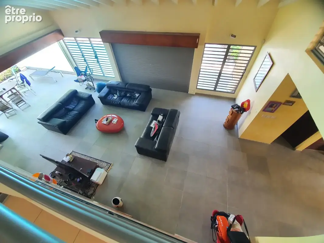 Spacieuse villa architecte P6 vue mer éloignée avec piscine sur 1200 m² de terrain arboré et clos - photo 12