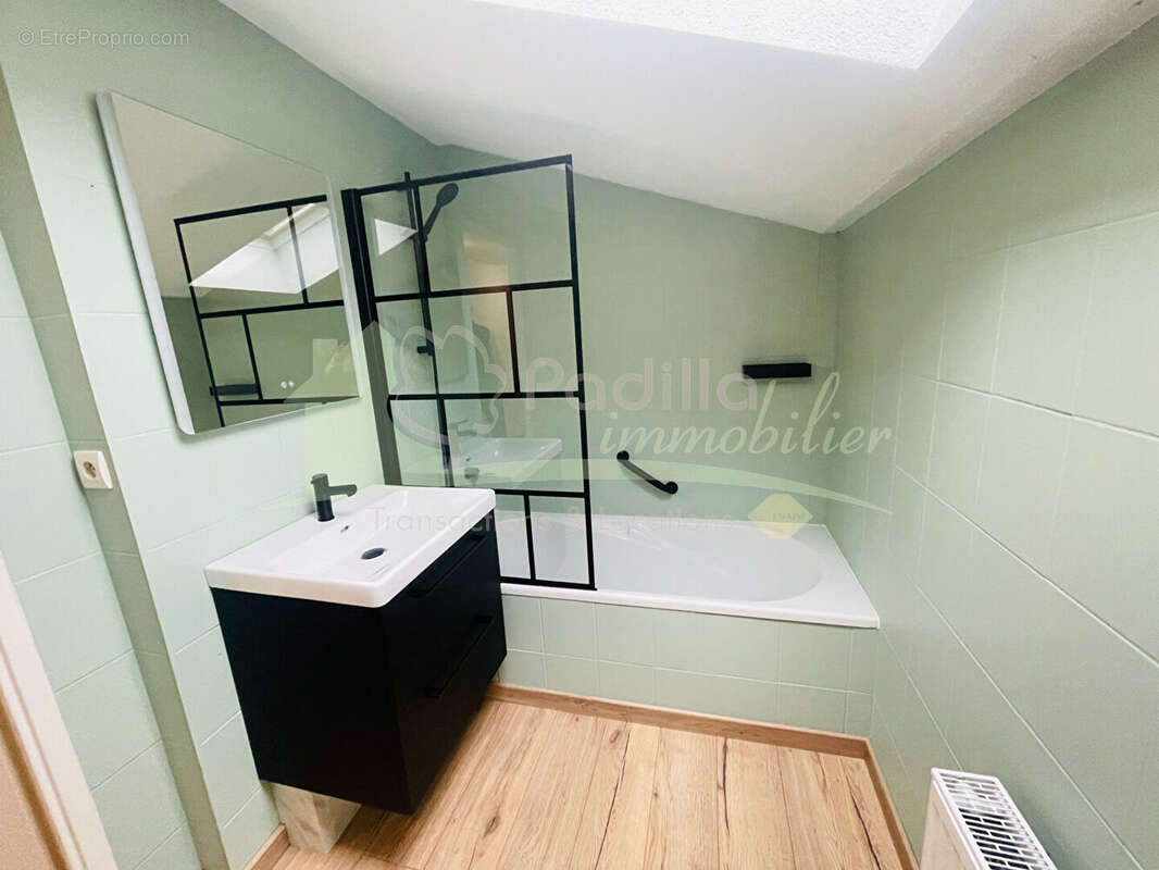 Appartement à CLUSES